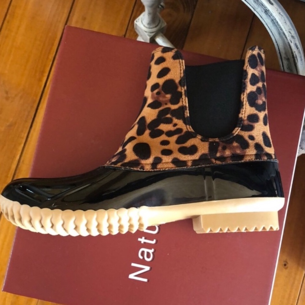 Leopard print duck boots ♥️